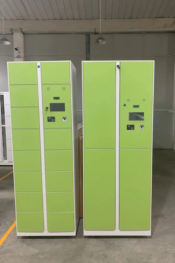 luggage locker