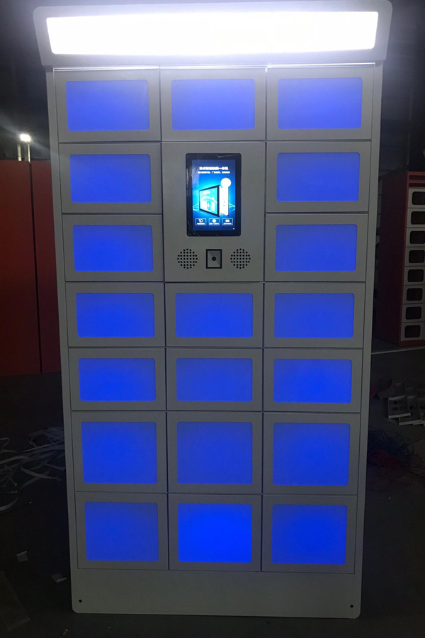 luggage locker